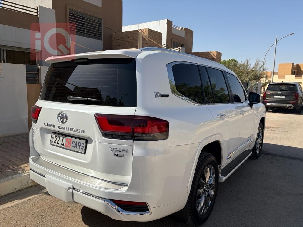 تويوتا لاندكروزر